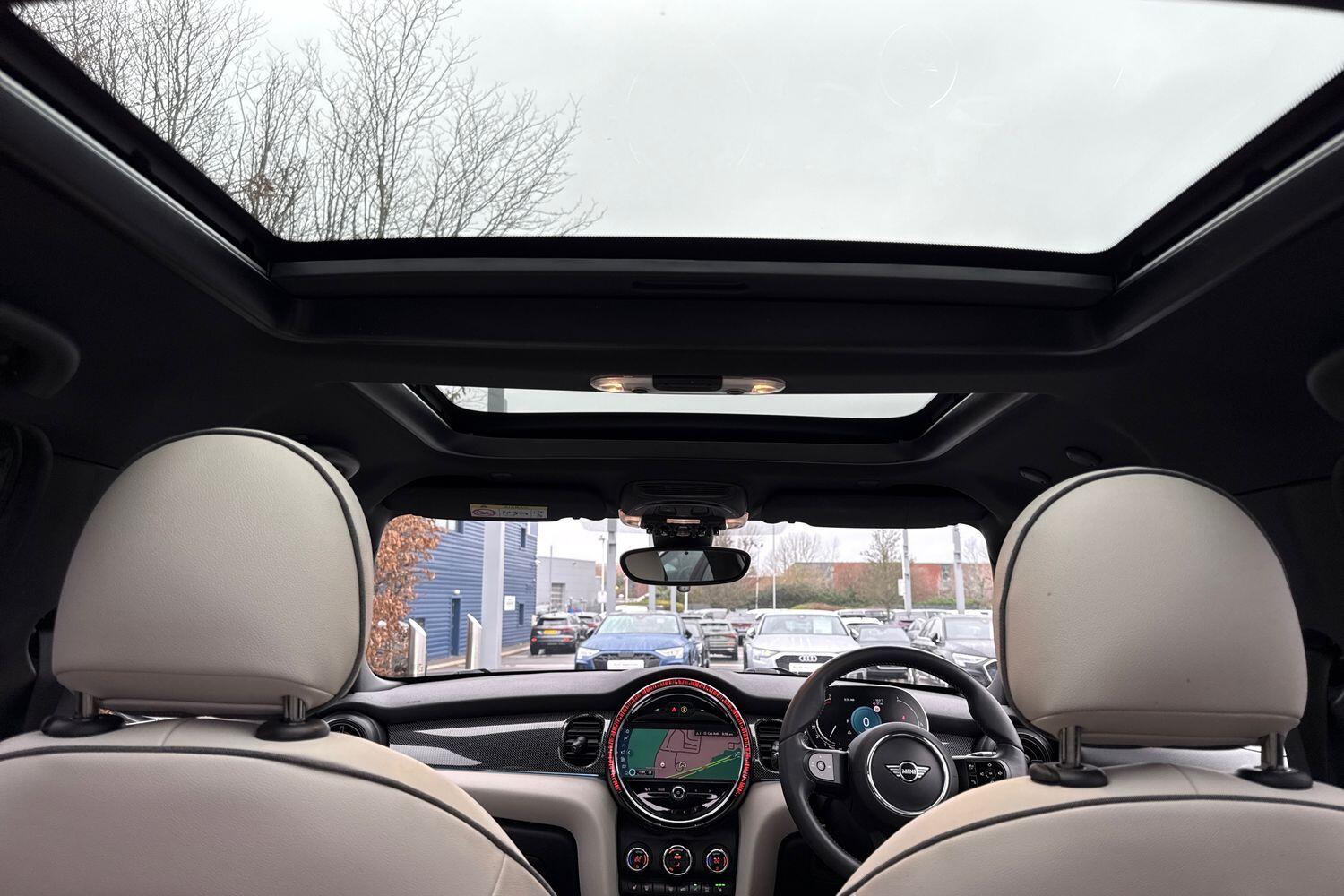 Used MINI Hatch 2024 for sale - 77255269: Photo 5