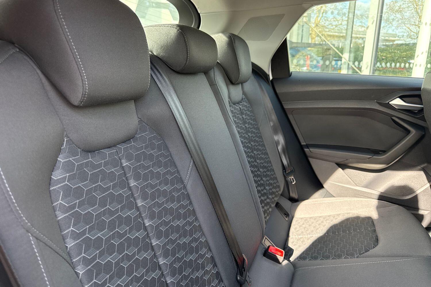 Used Audi A1 for sale - 77658689: Photo 42