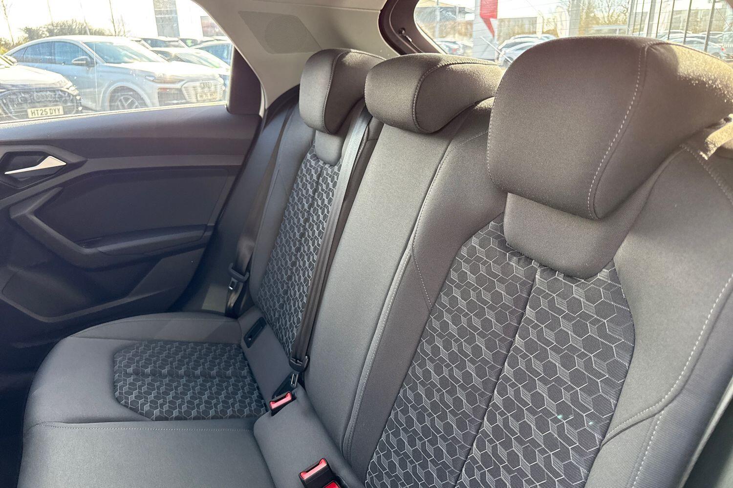 Used Audi A1 for sale - 77658689: Photo 50