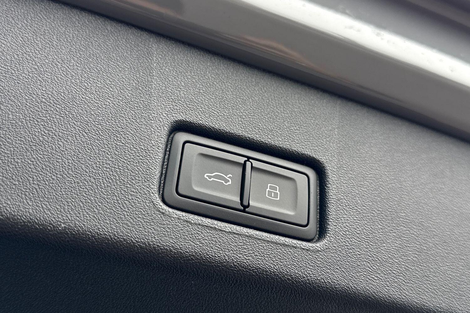 Used Audi Q4 e-tron 2025 for sale - 76953142: Photo 20