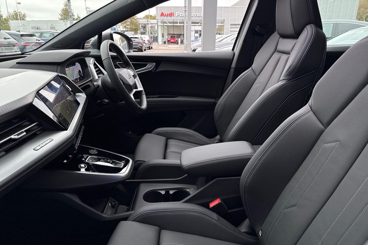 Used Audi Q4 e-tron 2025 for sale - 76953142: Photo 30