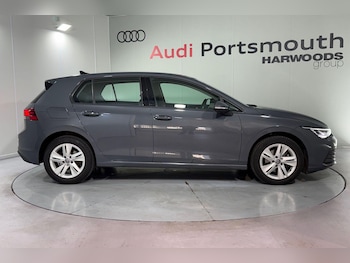 Used Volkswagen Golf 2020 for sale - 76714387: Photo