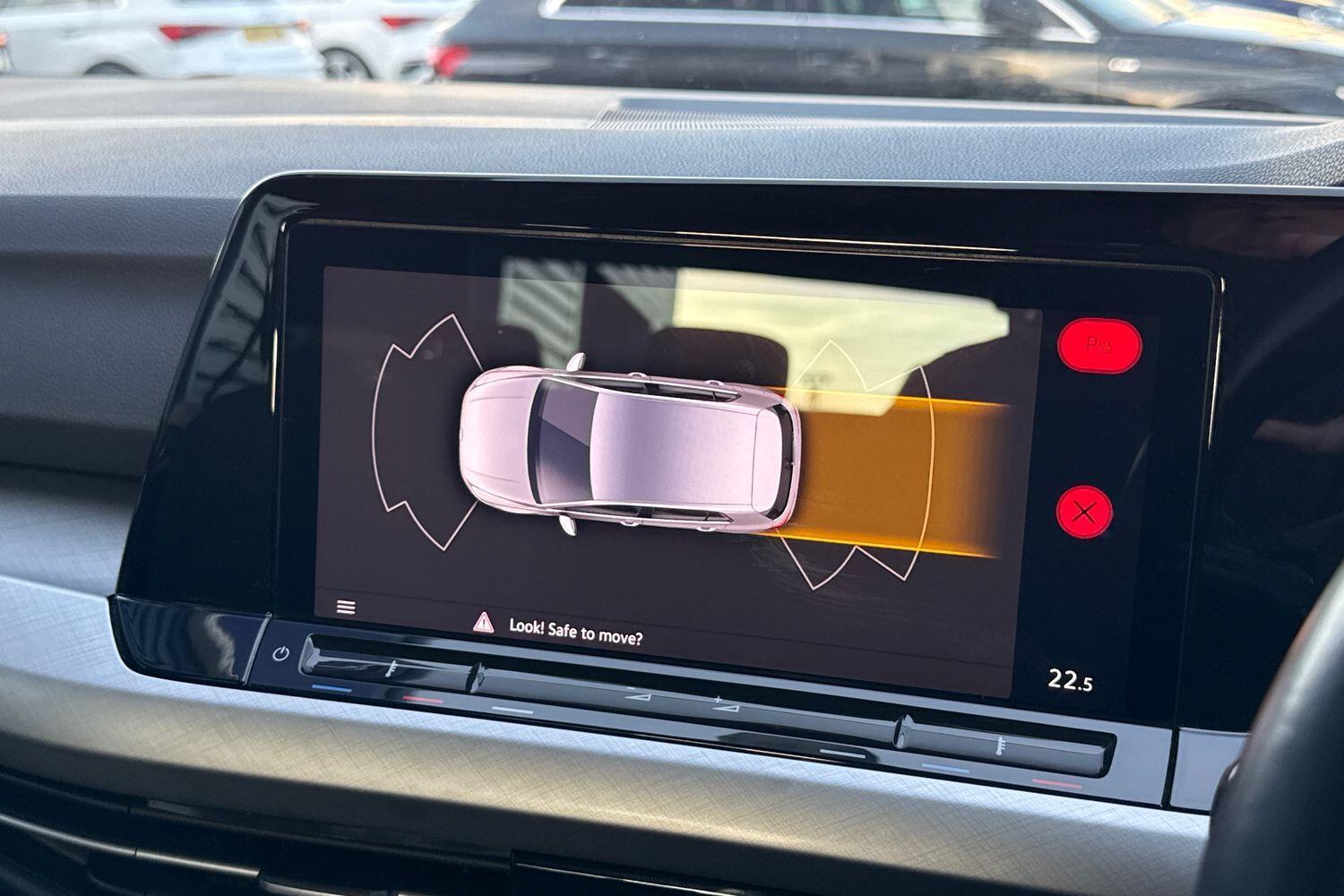 Used Volkswagen Golf 2020 for sale - 76714387: Photo 30