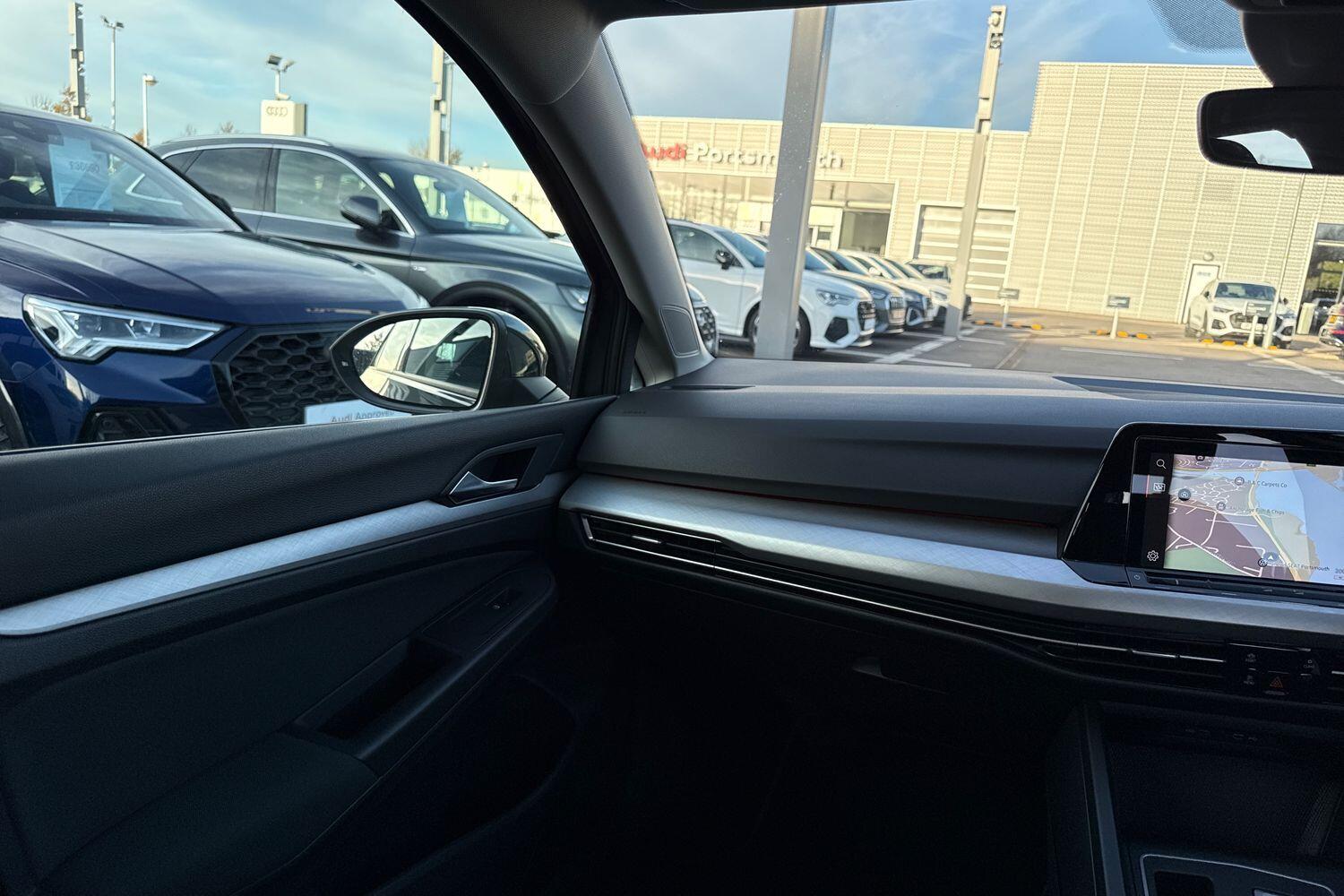 Used Volkswagen Golf 2020 for sale - 76714387: Photo 40