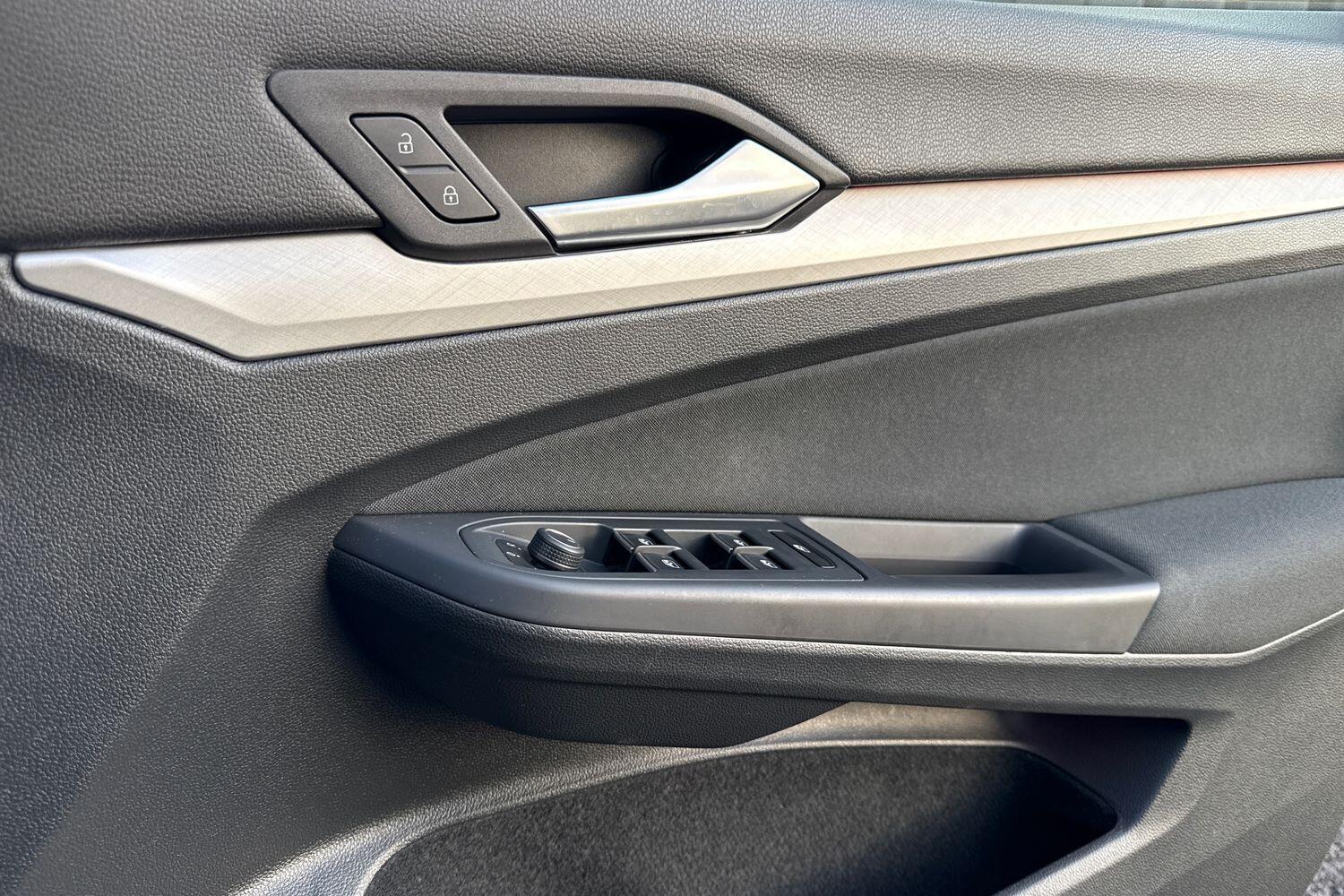 Used Volkswagen Golf 2020 for sale - 76714387: Photo 44