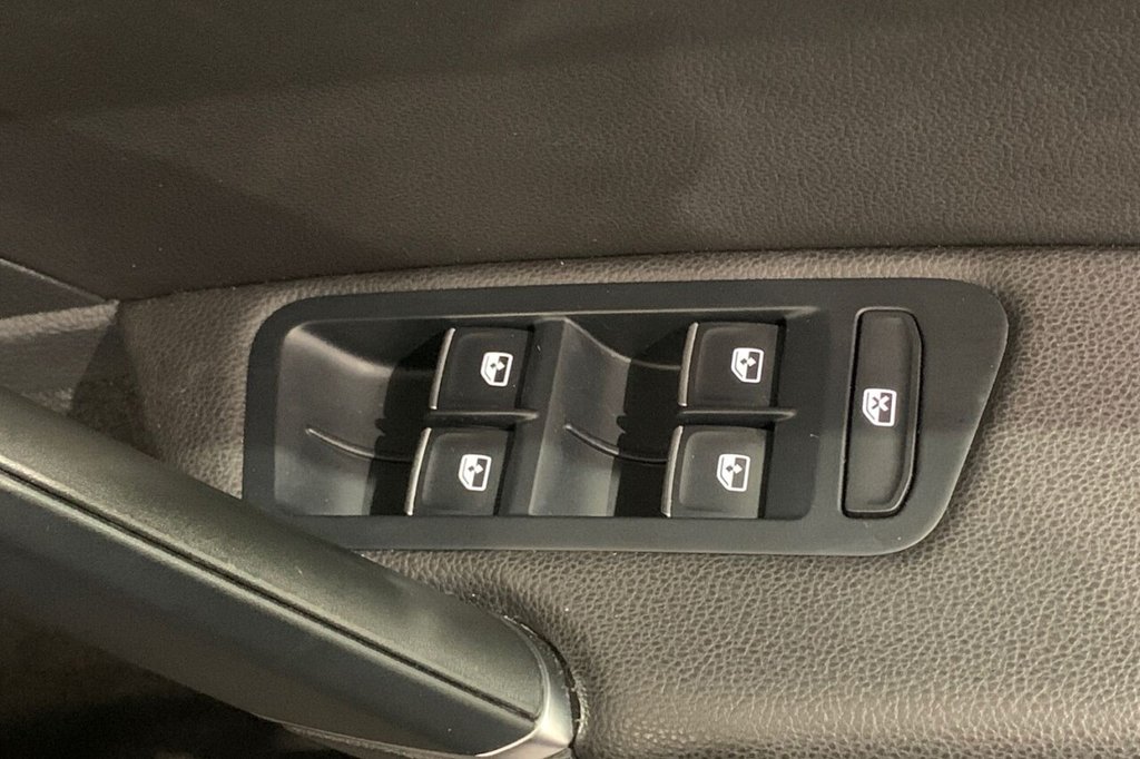 Used Volkswagen Golf 2020 for sale - 77152969: Photo 28