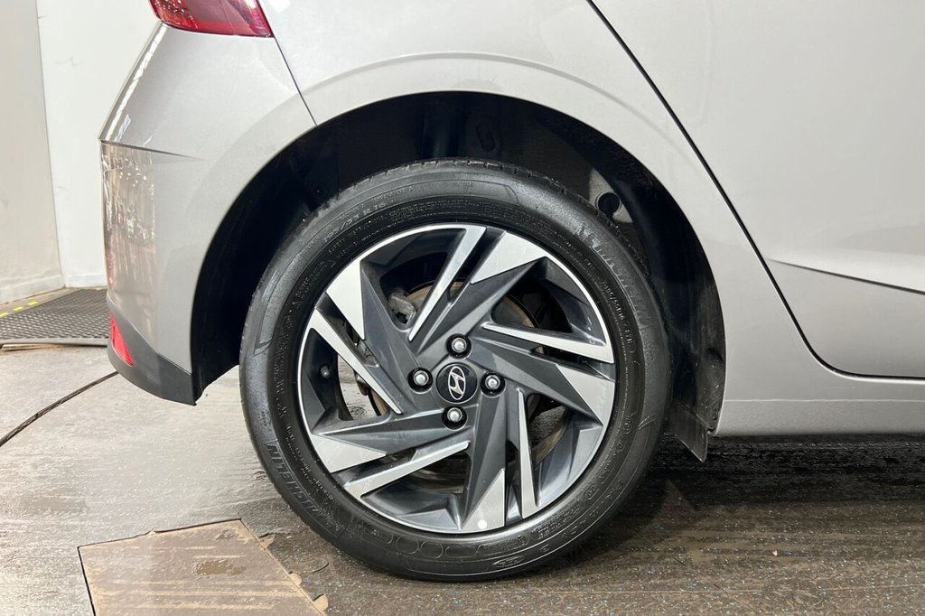 Used Hyundai i20 2023 for sale - 76509812: Photo 14