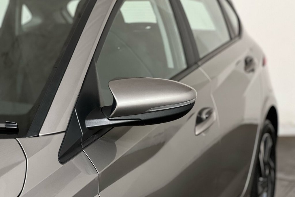 Used Hyundai i20 2023 for sale - 76509812: Photo 17