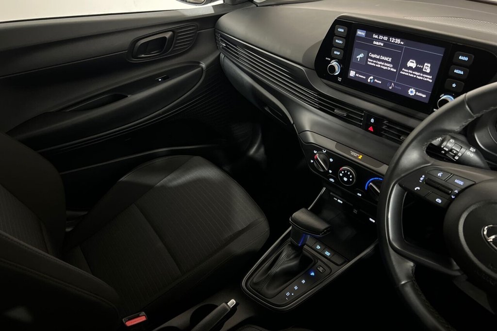 Used Hyundai i20 2023 for sale - 76509812: Photo 32