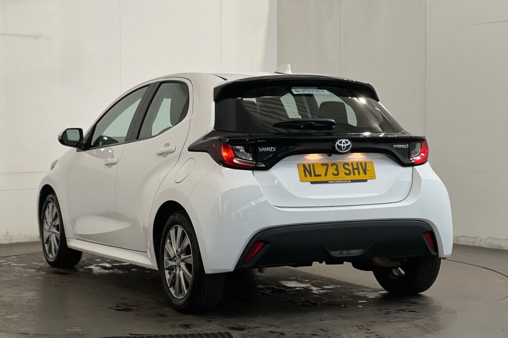 Used Toyota Yaris 2023 for sale - 76581987: Photo 19