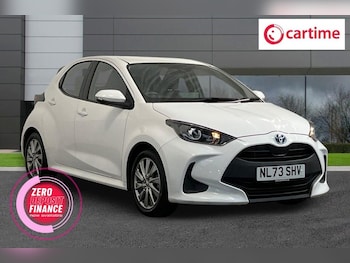 2023 (73) - 1.5 VVT-h Icon Hatchback 5dr Petrol Hybrid E-CVT Euro 6 (s/s) (116 ps) Reve