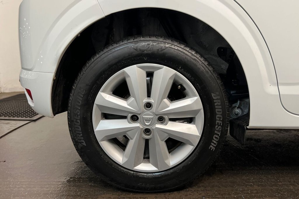 Used Dacia Sandero 2021 for sale - 76840816: Photo 14