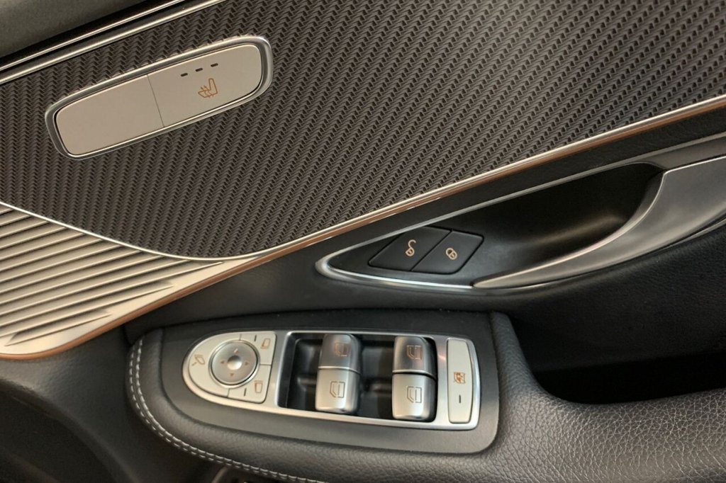 Used Mercedes-Benz EQC 2021 for sale - 77936386: Photo 33