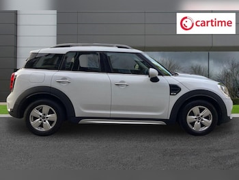 Used MINI Countryman 2019 for sale - 76973024: Photo