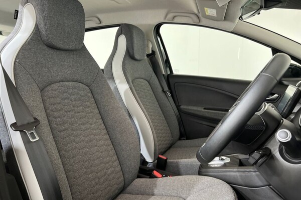 Used Renault Zoe 2021 for sale - 75631100: Photo 21