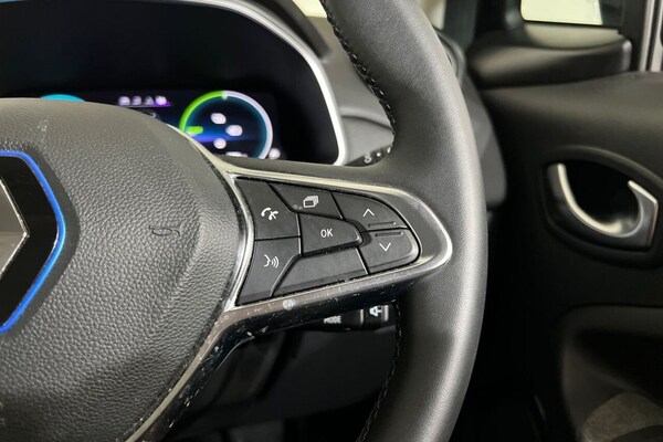 Used Renault Zoe 2021 for sale - 75631100: Photo 25