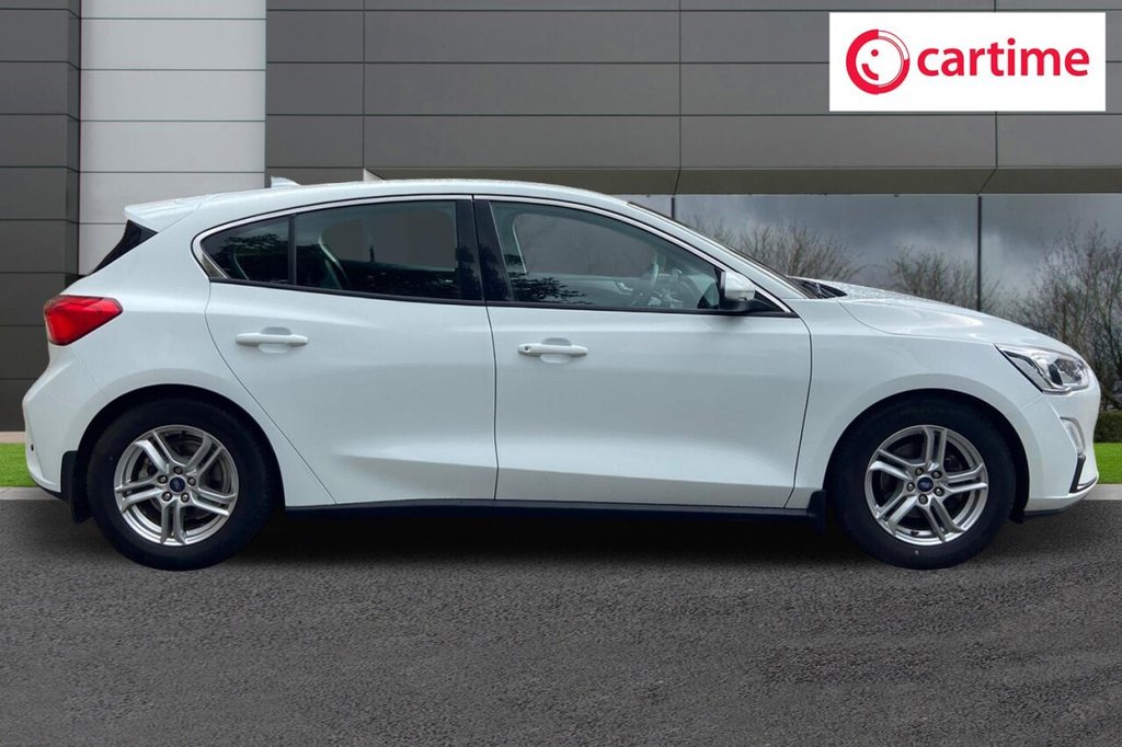 Used Ford Focus 2020 for sale - 76509781: Photo 2