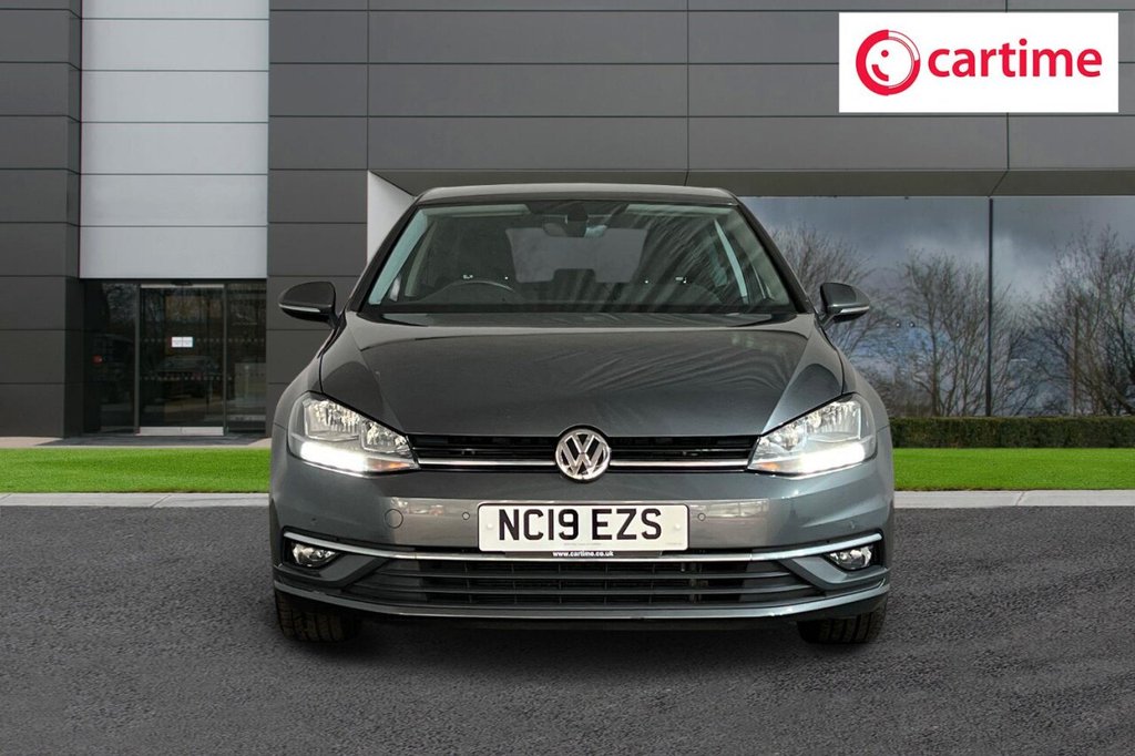 Used Volkswagen Golf 2019 for sale - 76820421: Photo 4