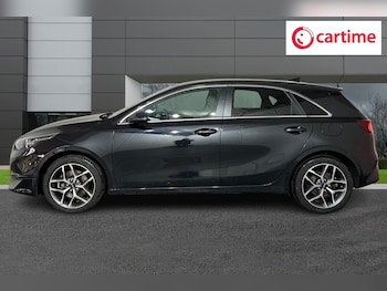 Used Kia Ceed 2023 for sale - 75487459: Photo