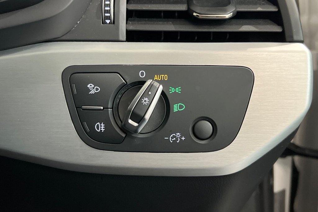 Used Audi A4 2022 for sale - 77341550: Photo 42