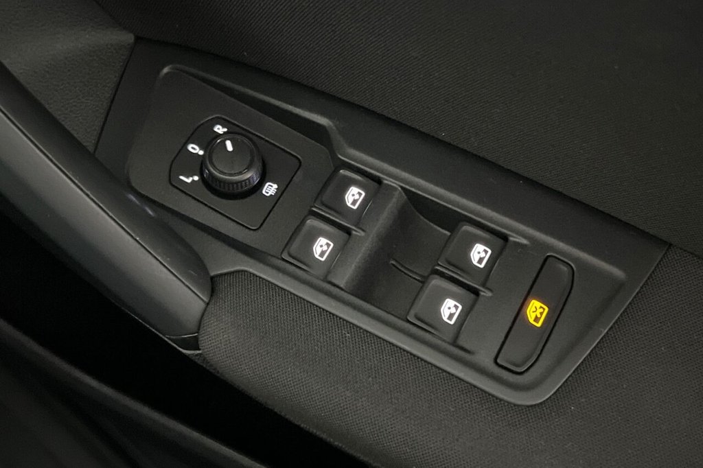 Used Volkswagen Tiguan 2021 for sale - 76617184: Photo 38