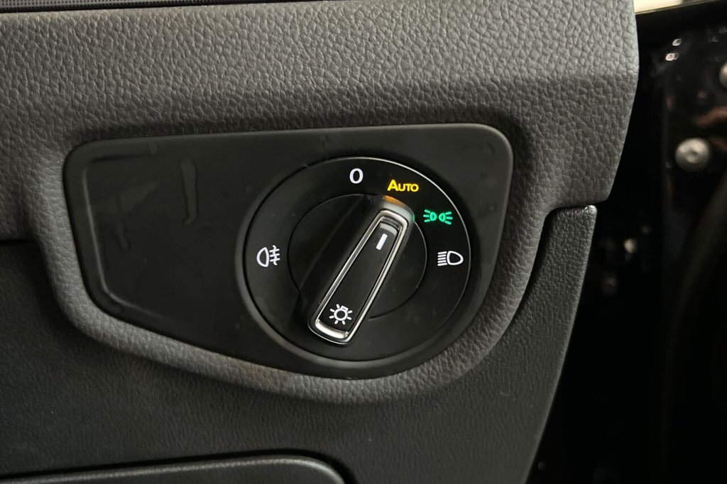 Used Volkswagen Touran 2020 for sale - 77263209: Photo 37