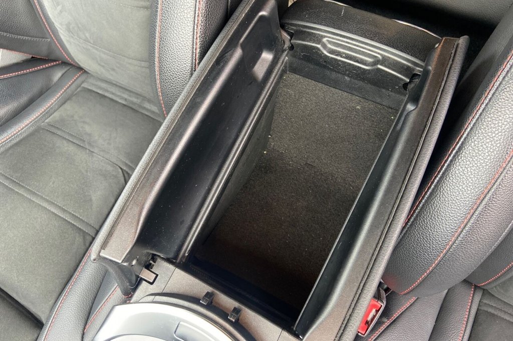 Used Mercedes-Benz C-Class 2019 for sale - 76147419: Photo 37