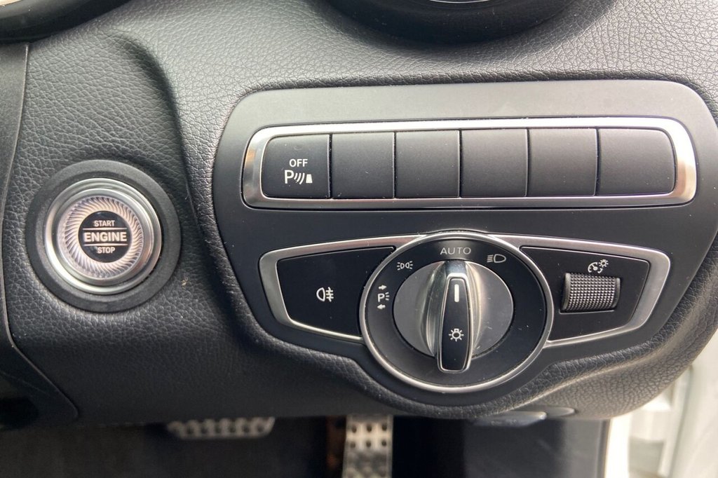 Used Mercedes-Benz C-Class 2019 for sale - 76147419: Photo 42