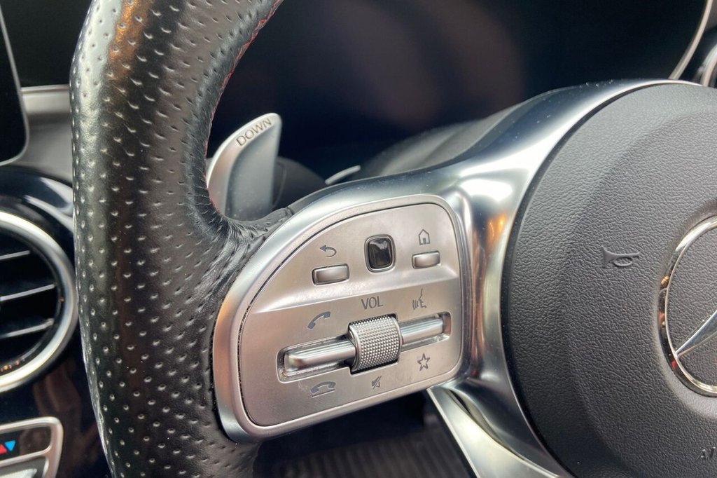 Used Mercedes-Benz C-Class 2019 for sale - 76147419: Photo 44