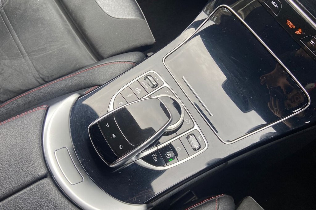 Used Mercedes-Benz C-Class 2019 for sale - 76147419: Photo 49