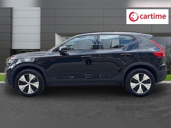 Used Volvo XC40 2023 for sale - 79422190: Photo