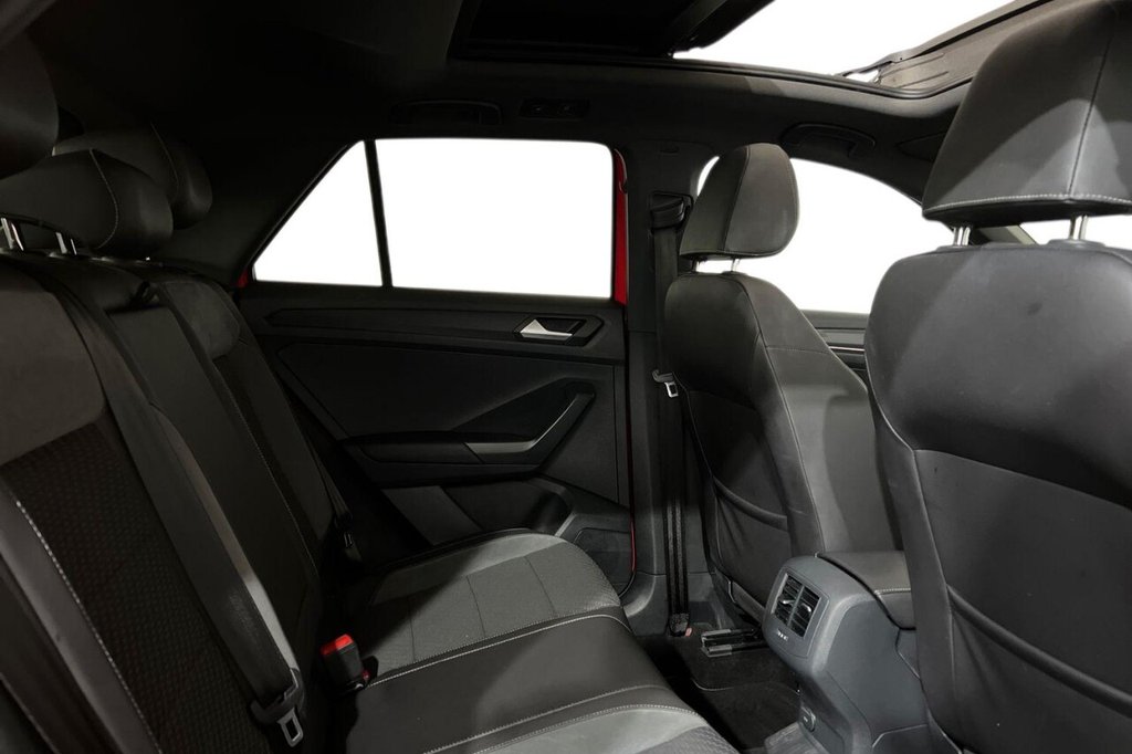 Used Volkswagen T-Roc 2019 for sale - 76768144: Photo 10