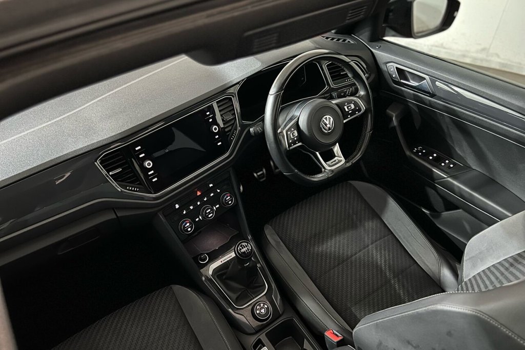 Used Volkswagen T-Roc 2019 for sale - 76768144: Photo 19