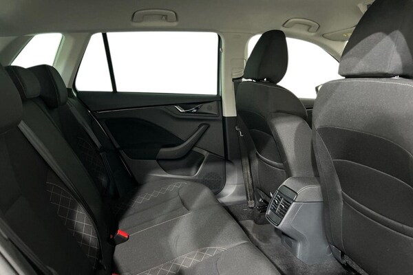 Used Skoda Kamiq 2023 for sale - 76018657: Photo 10