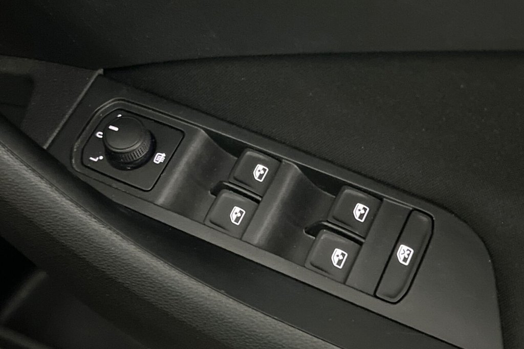 Used Skoda Kamiq 2023 for sale - 76018657: Photo 36