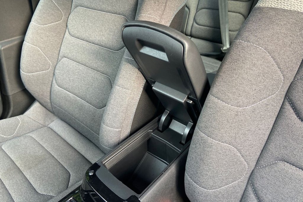 Used Citroen C4 2023 for sale - 76883323: Photo 33