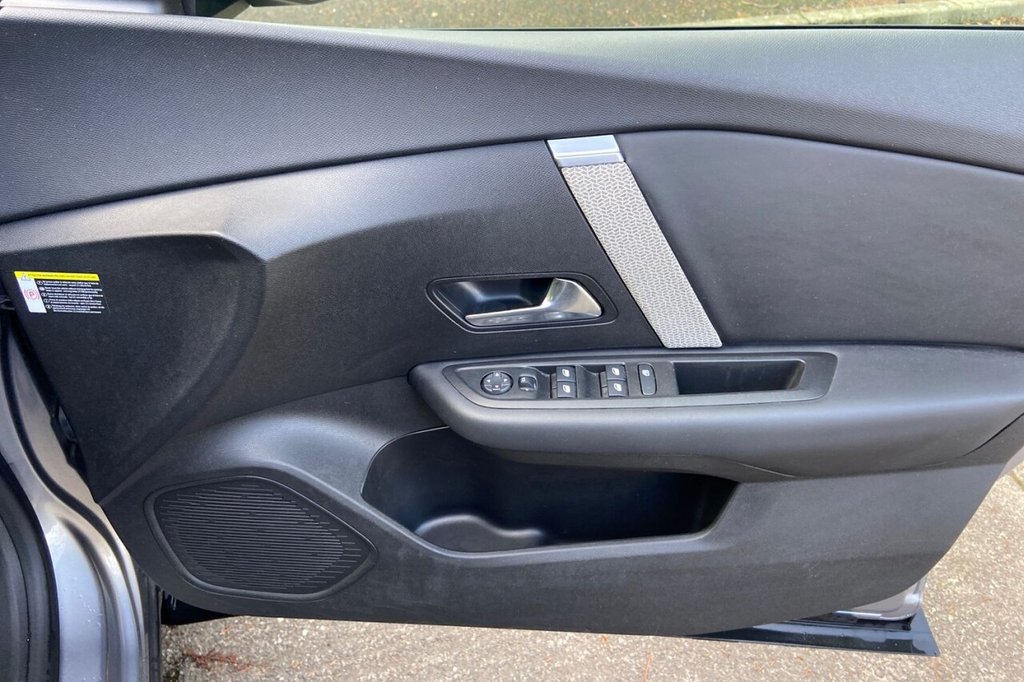 Used Citroen C4 2023 for sale - 76883323: Photo 35