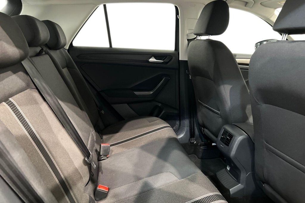 Used Volkswagen T-Roc 2018 for sale - 76950322: Photo 10