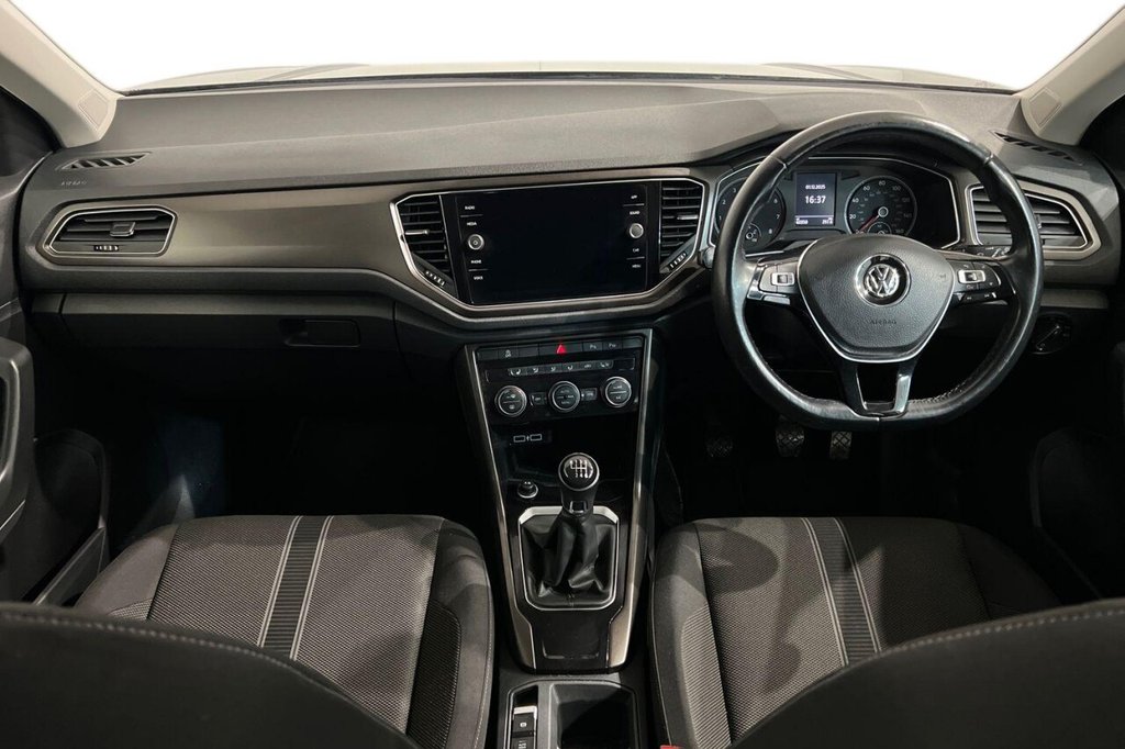 Used Volkswagen T-Roc 2018 for sale - 76950322: Photo 12