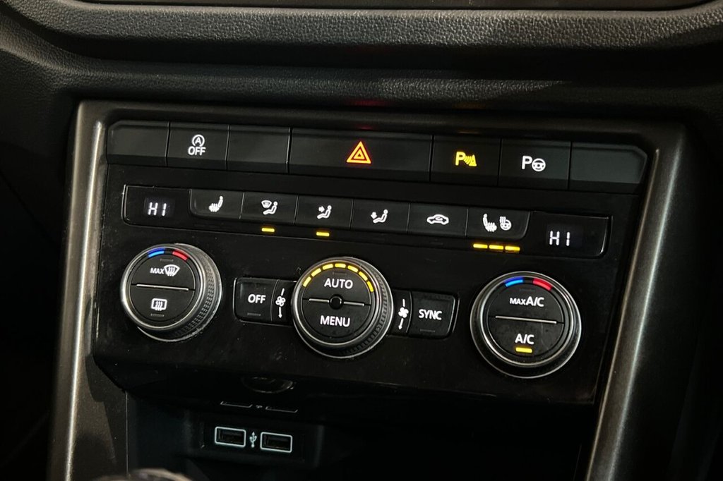 Used Volkswagen T-Roc 2018 for sale - 76950322: Photo 32