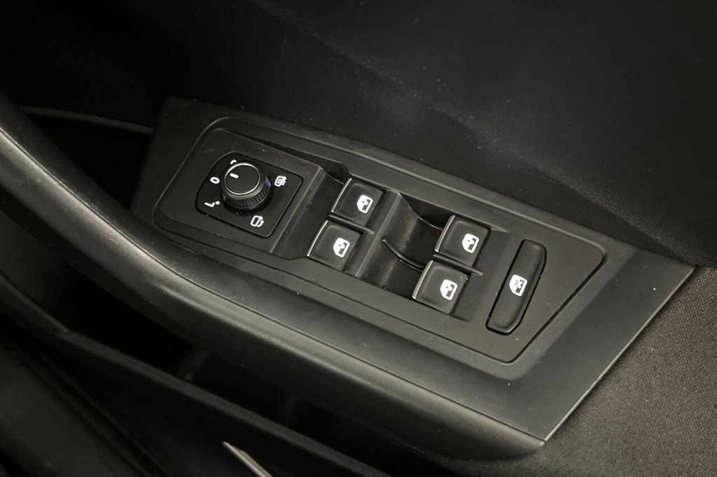 Used Volkswagen T-Roc 2018 for sale - 76950322: Photo 39