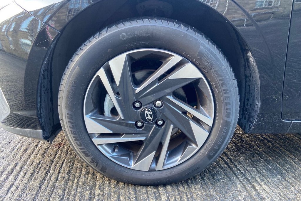 Used Hyundai i20 2023 for sale - 76430177: Photo 32