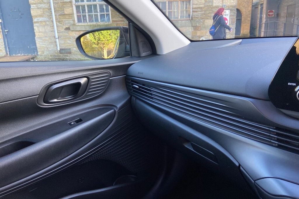 Used Hyundai i20 2023 for sale - 76430177: Photo 44