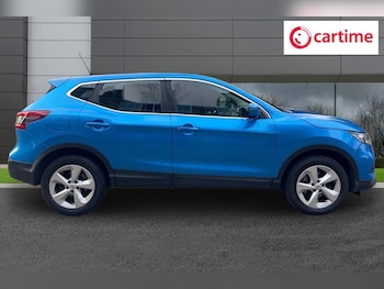 Used Nissan Qashqai 2017 for sale - 76867254: Photo