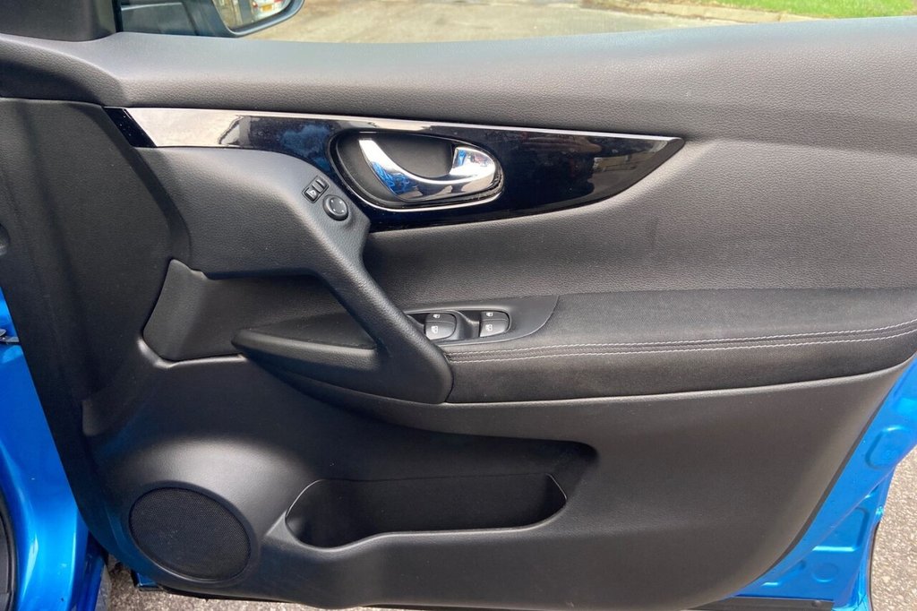 Used Nissan Qashqai 2017 for sale - 76867254: Photo 35