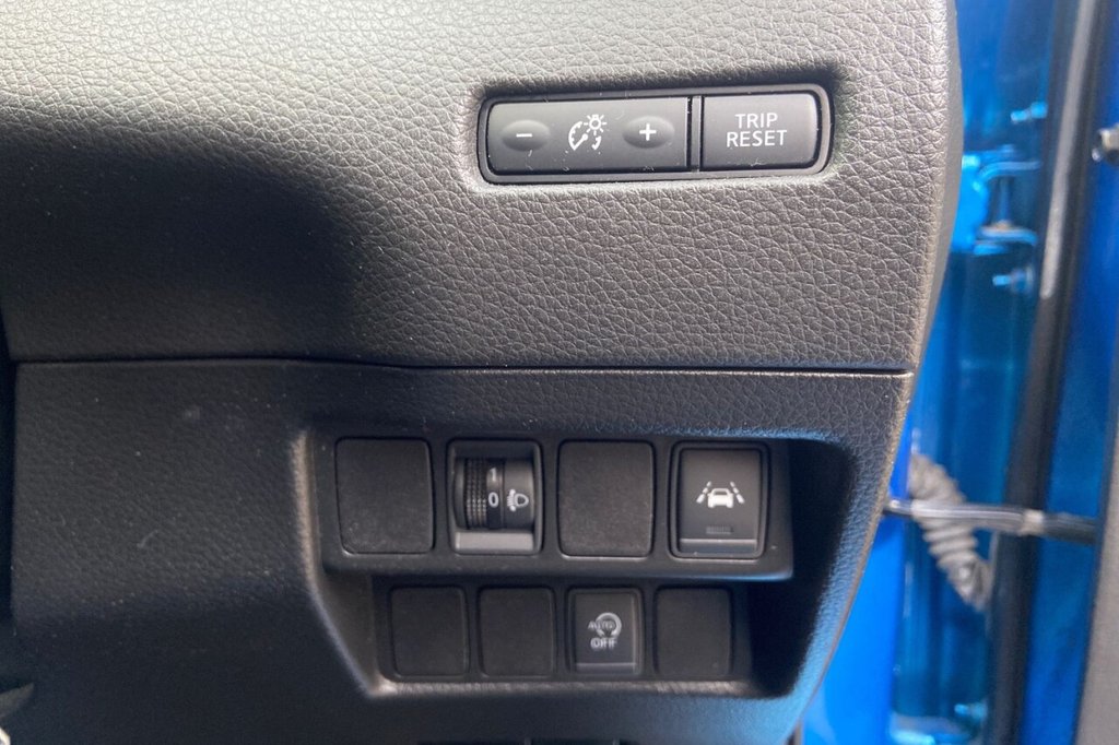 Used Nissan Qashqai 2017 for sale - 76867254: Photo 36