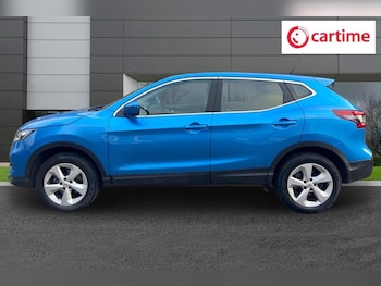 Used Nissan Qashqai 2017 for sale - 76867254: Photo