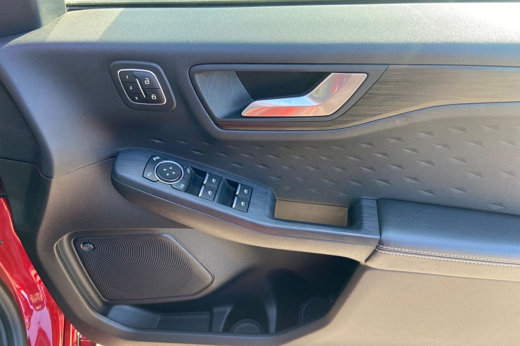 Used Ford Kuga 2021 for sale - 75876495: Photo 32