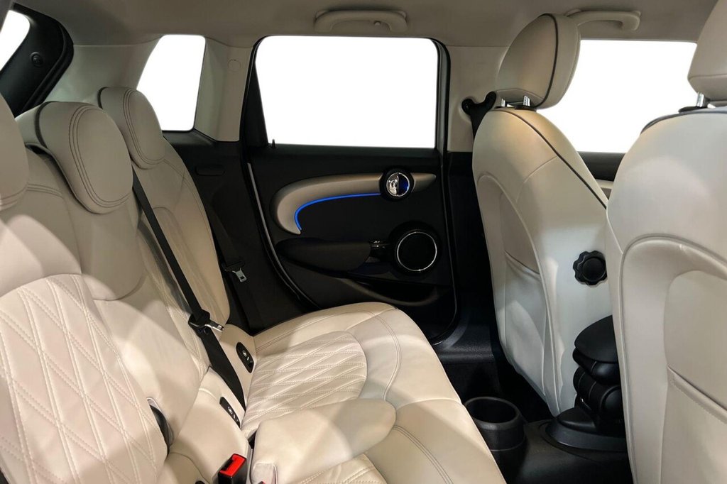 Used MINI Hatch 2019 for sale - 76950332: Photo 10