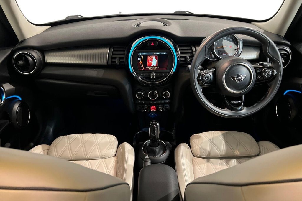 Used MINI Hatch 2019 for sale - 76950332: Photo 12